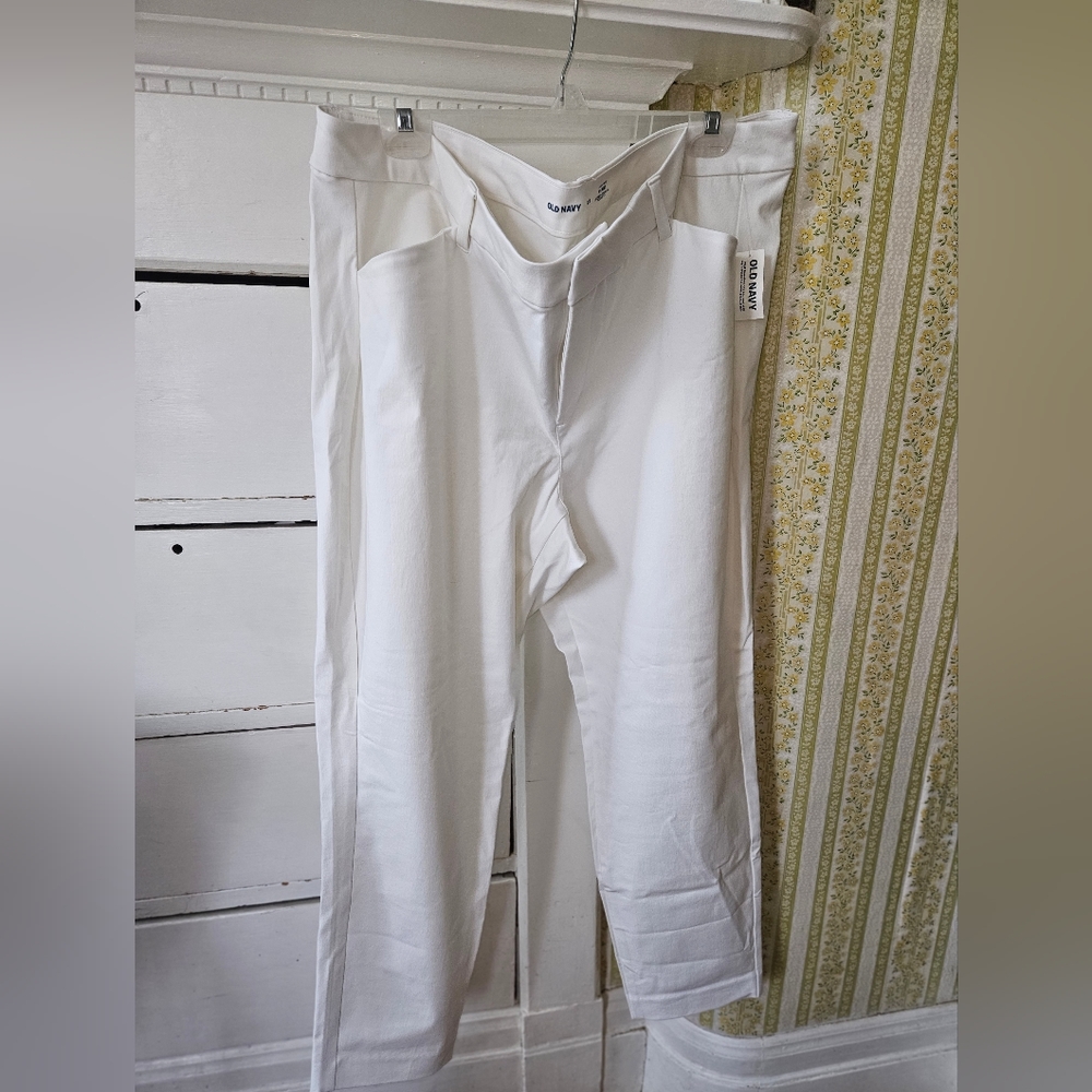 Old Navy White Straight Leg Pants